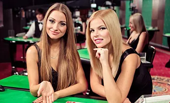 Đá Gà Trực Tiếp rrr88 Casino